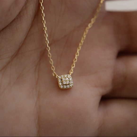 ✨2X Host Pick✨Tiny Square Necklace- Gold - Picture 2 of 4